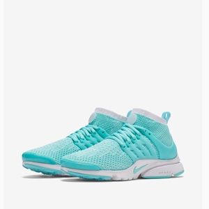 Nike Air Presto Flyknit Size 7.5